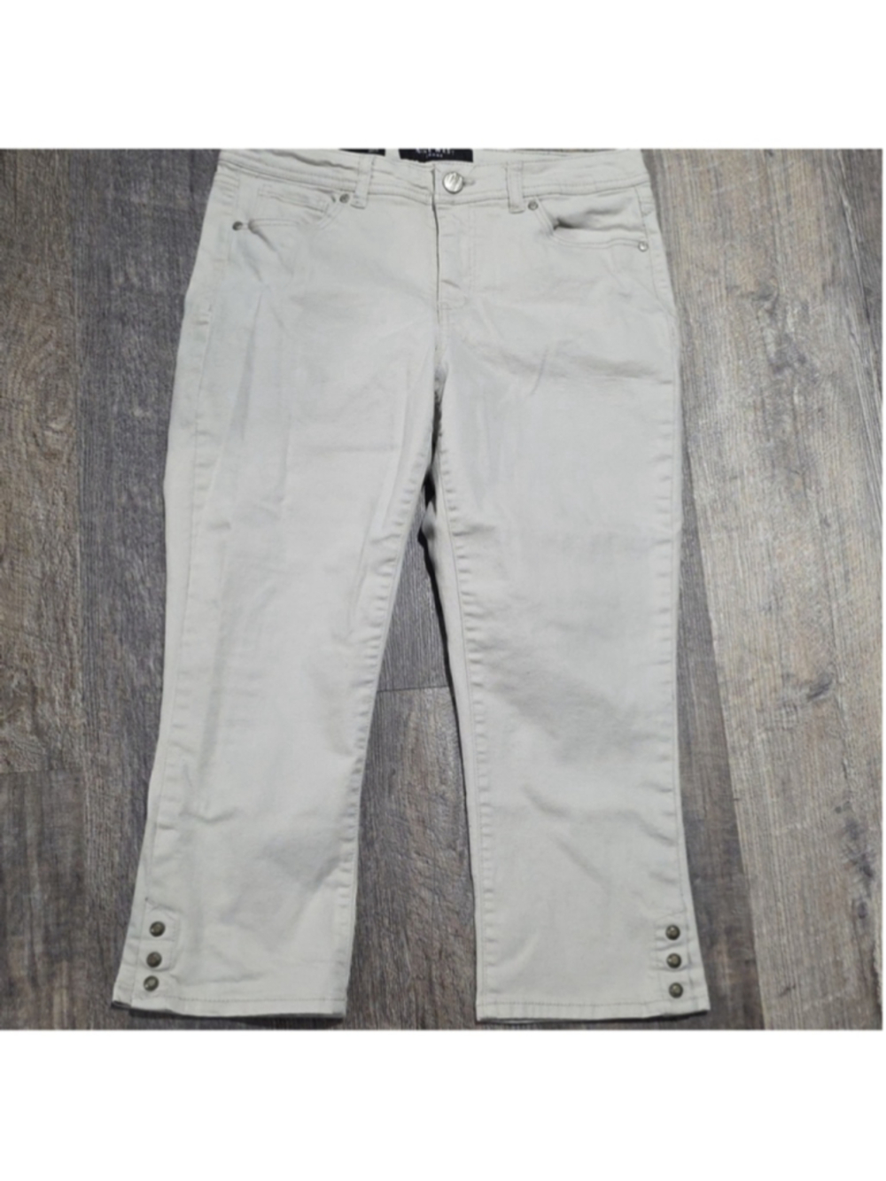 Nine West Capri Jeans Women's‎ Size 8 Embellished Pocket Khaki
